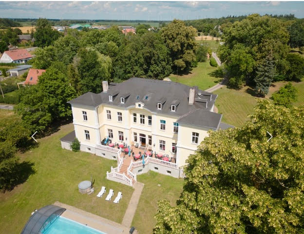 Galerie Schloss Schmuggerow